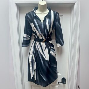 Oscar De La Renta 100% Silk Dress. Made In Italy.